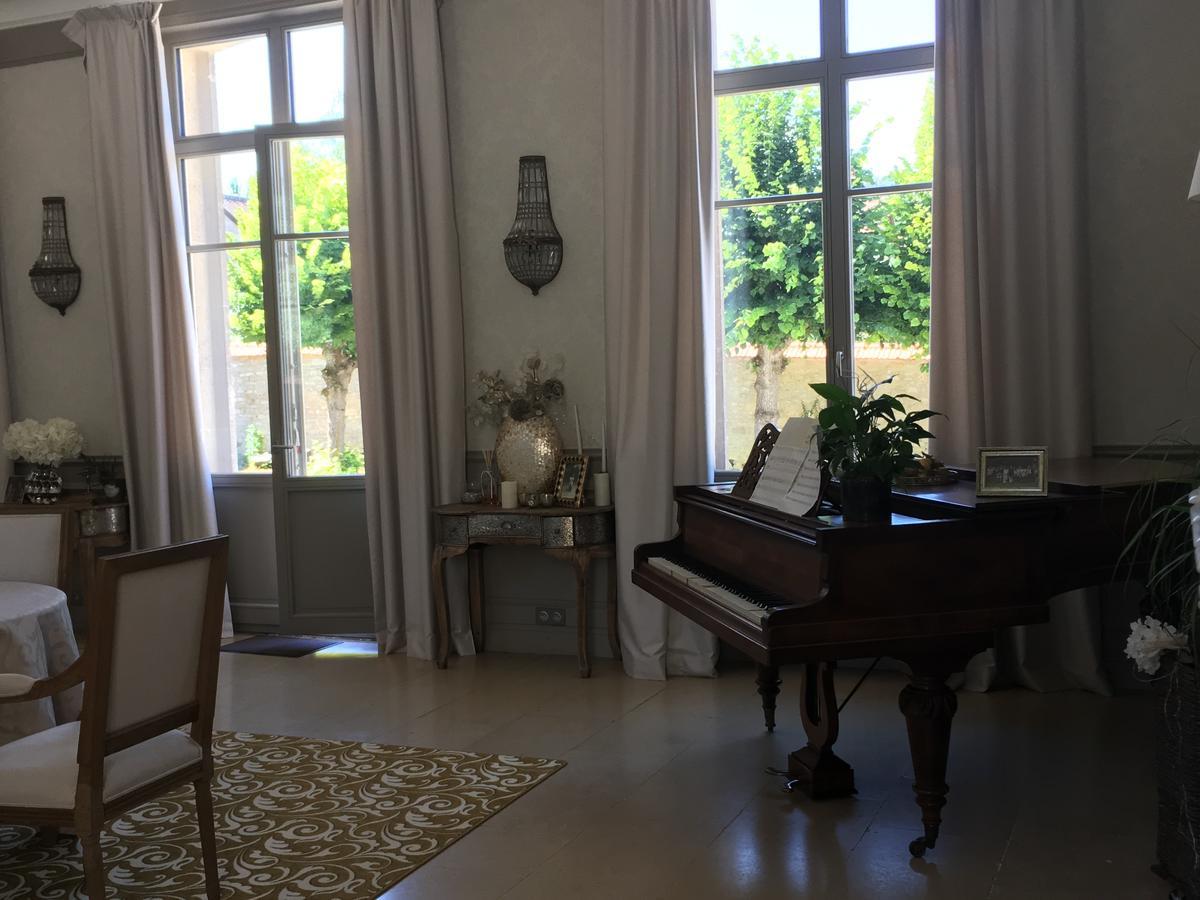 Le Chateau D'Hermonville B&B / Chambres D'Hotes 외부 사진